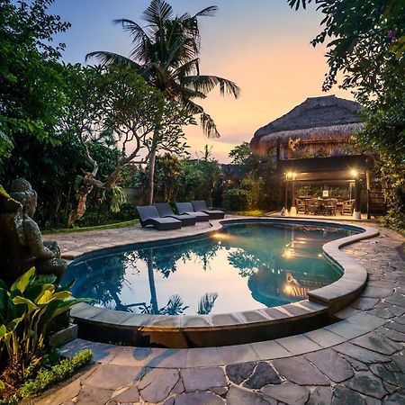 Villa Sujati Ubud Buitenkant foto