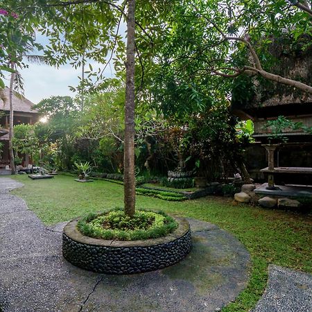 Villa Sujati Ubud Buitenkant foto